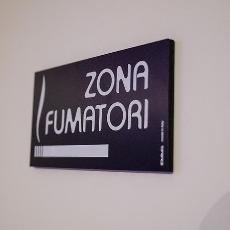 Luxe & Central Haven - Jacuzzi, Sauna, Steam, Private Parking Como Exterior foto