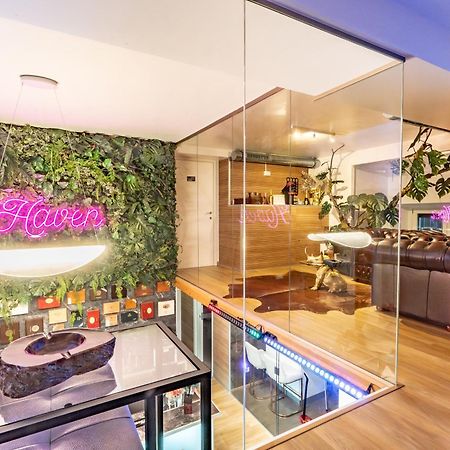 Luxe & Central Haven - Jacuzzi, Sauna, Steam, Private Parking Como Exterior foto